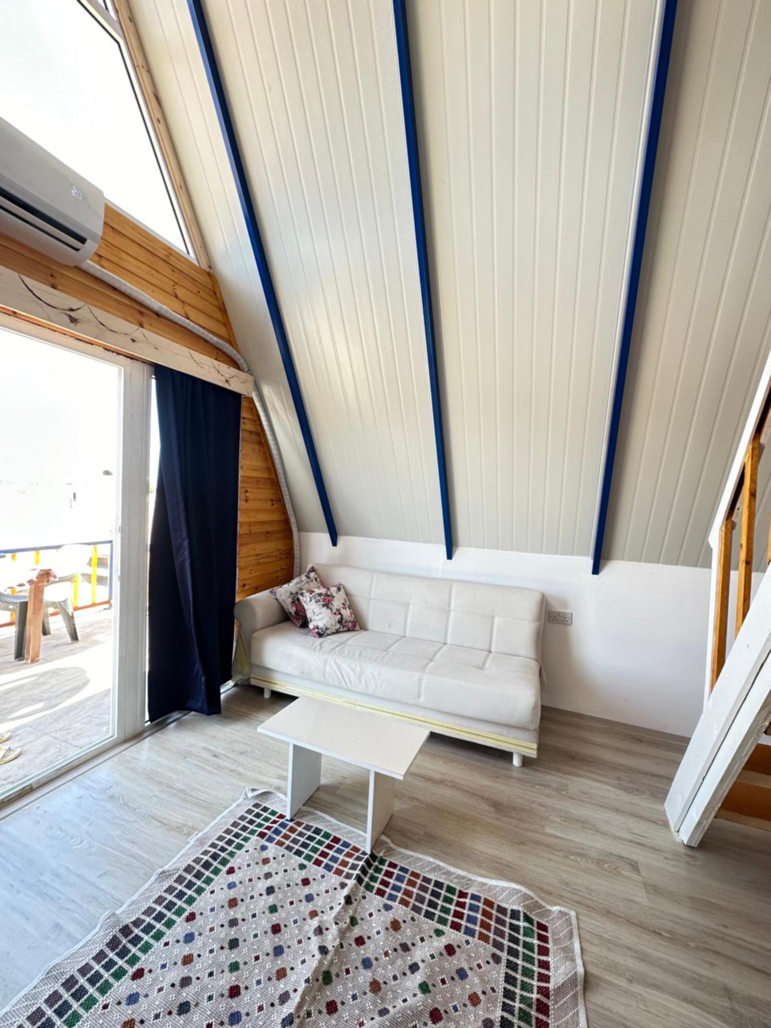 Loft Karpasia Rizokarpaso Luaran gambar